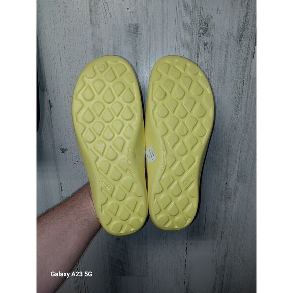 Tony Little Cheeks Health Slide with Gel Footbed Color Yellow Size 11 - Picture 8 of 8